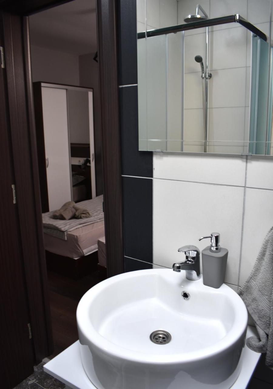 Apartmani Zrenjanin Zewnętrze zdjęcie