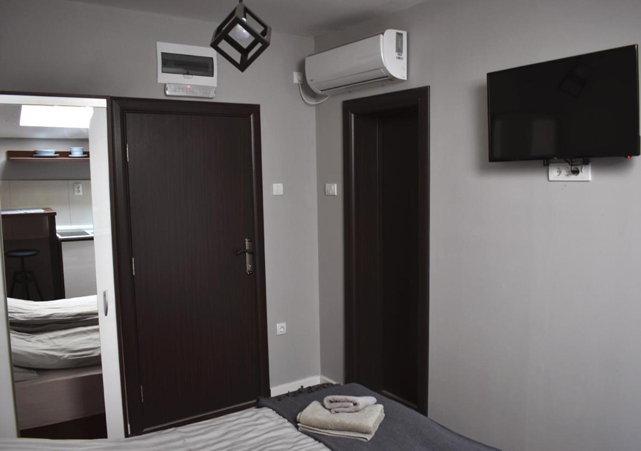Apartmani Zrenjanin Zewnętrze zdjęcie